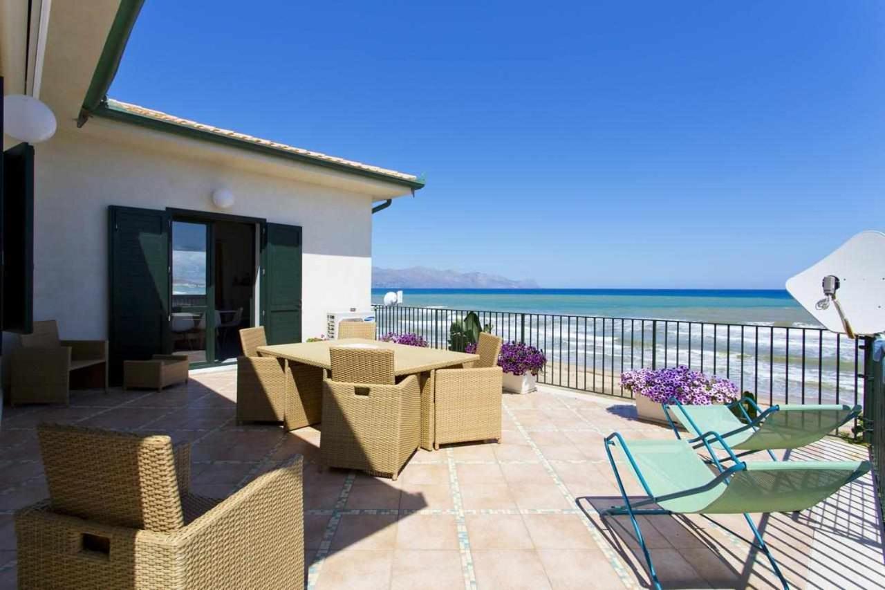 Dune Home Alloggi Sul Mare Alcamo Marina Bagian luar foto