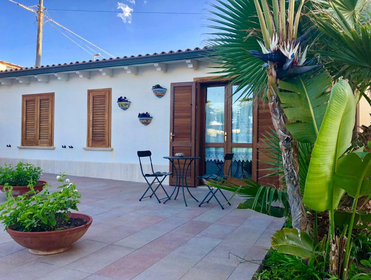 Dune Home Alloggi Sul Mare Alcamo Marina Bagian luar foto